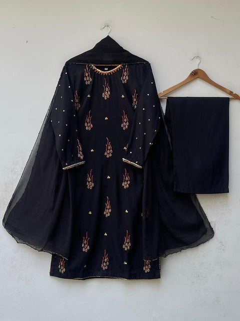 PASHA (BLACK)