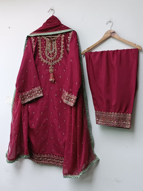 PAVISA 2 (MAROON)