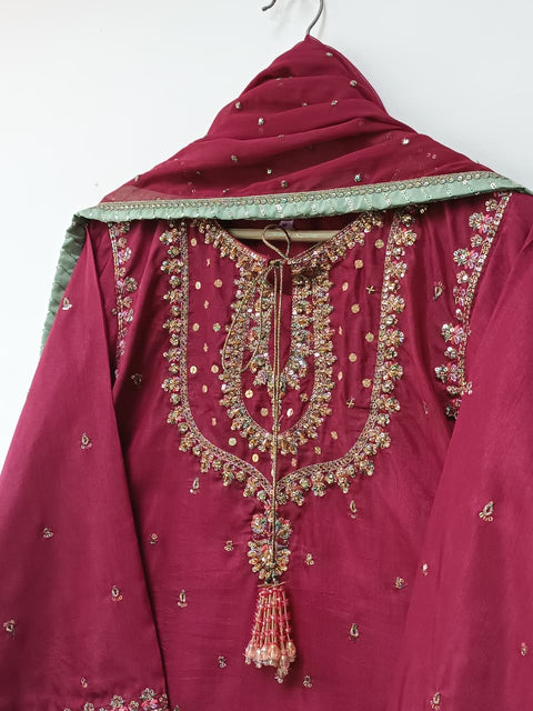 PAVISA 2 (MAROON)