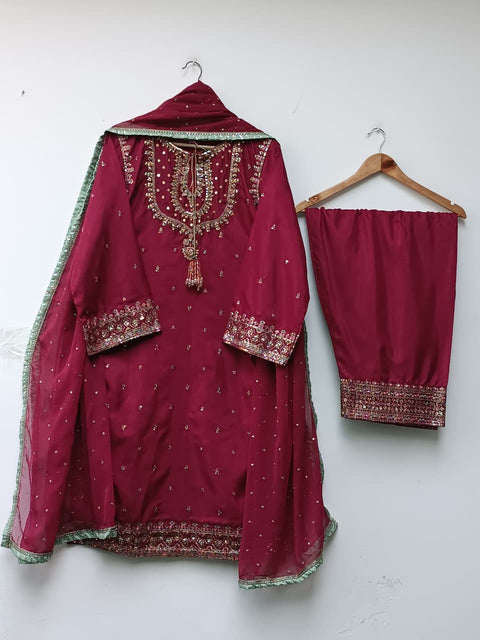 PAVISA 2 (MAROON)