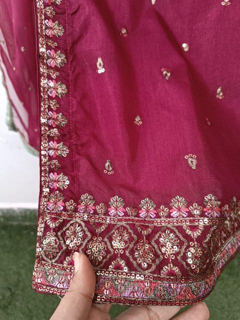 PAVISA 2 (MAROON)