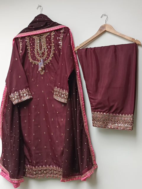 PAVISA (DARK MAROON)