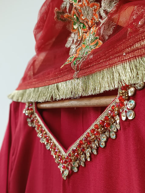 PREETO (RED)