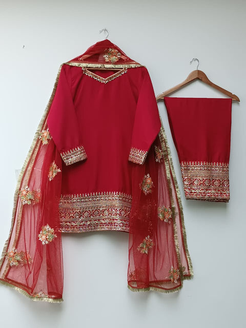 PREETO (RED)