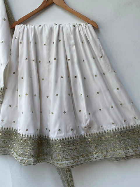 PREET OFF WHITE