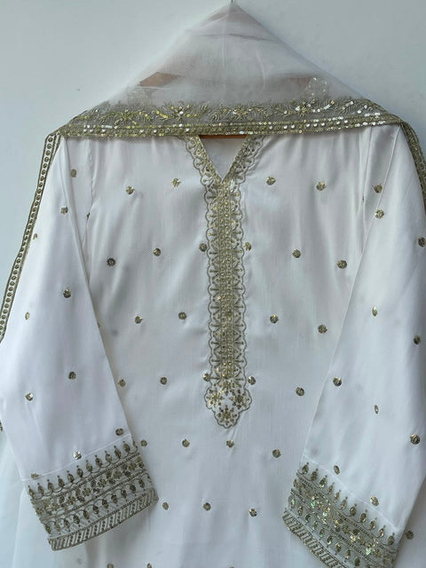 PREET OFF WHITE