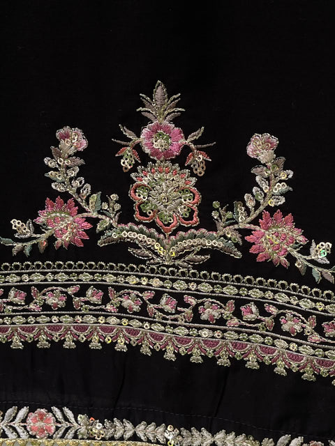 RADIKA (BLACK)