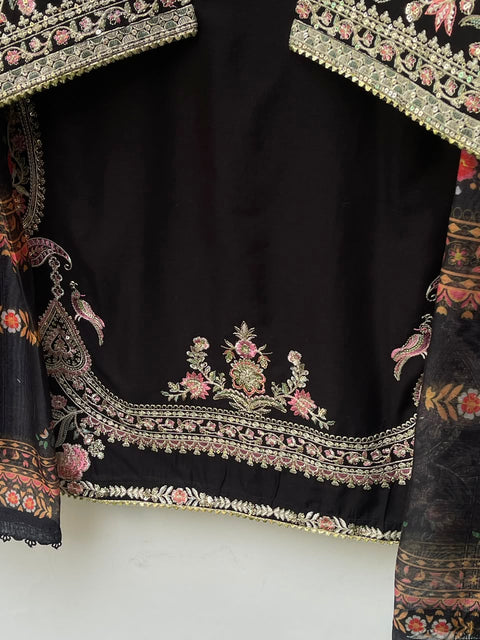 RADIKA (BLACK)