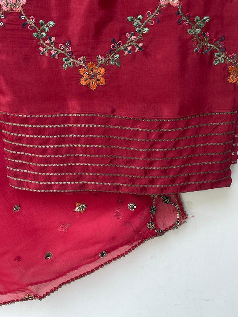 RAMZA R.S (MAROON)