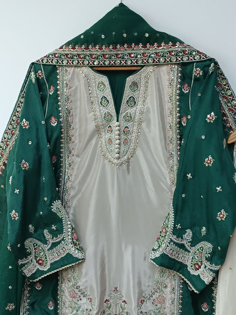 RANIA (BEIGE & GREEN)