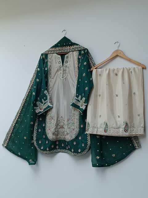 RANIA (BEIGE & GREEN)