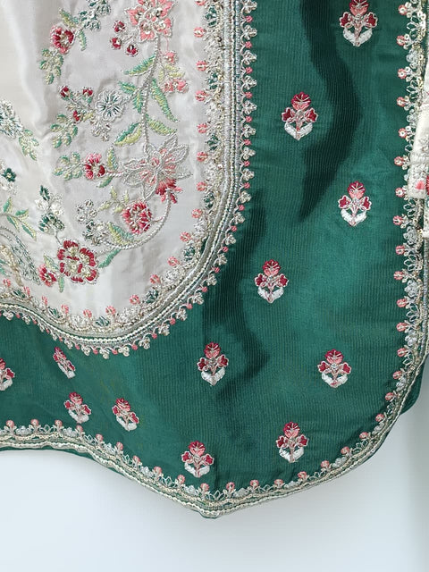 RANIA (BEIGE & GREEN)