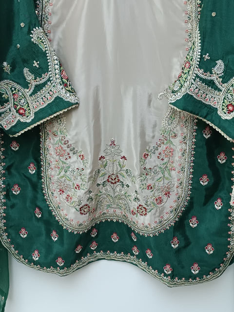 RANIA (BEIGE & GREEN)