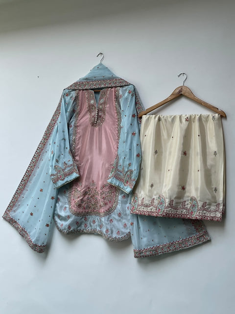 RANIA (B PINK & SKY)