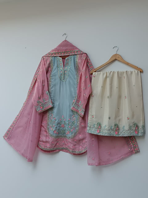 RANIA (SKY & PINK)