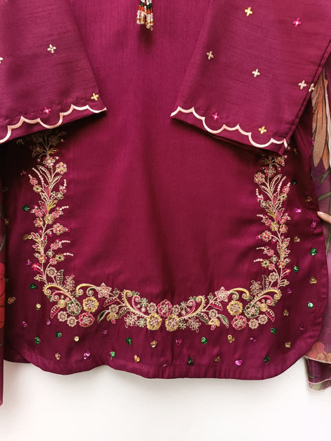 RAQIA (MAROON)