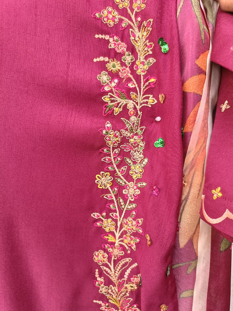 RAQIA (MAROON)