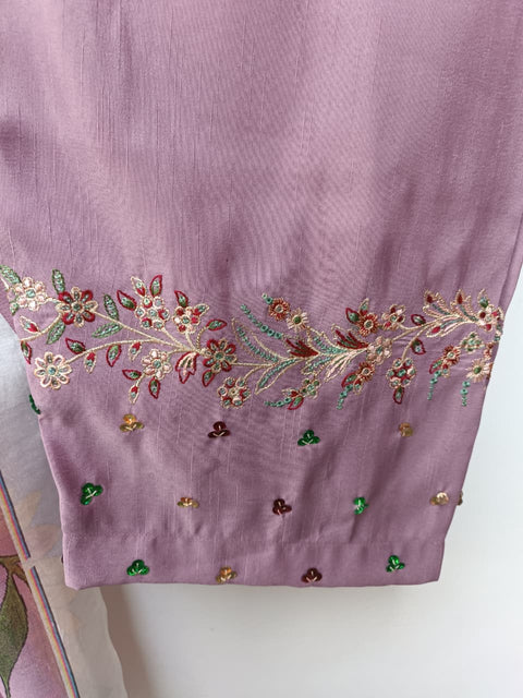 RAQIA (MAUVE)