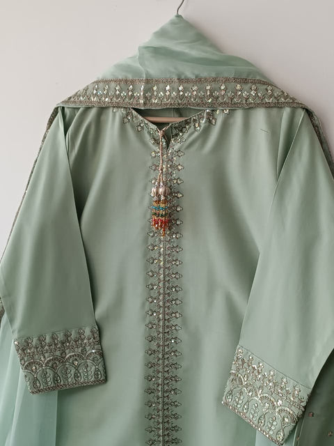 REKHA (PISTA)