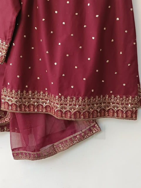 REKHA (ROYAL GARNET)