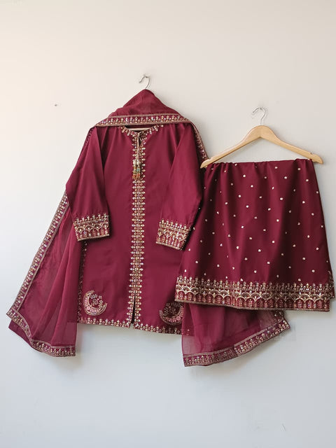 REKHA (ROYAL GARNET)