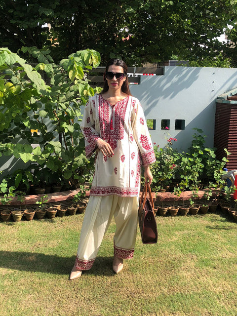ROHEEN (IVORY)