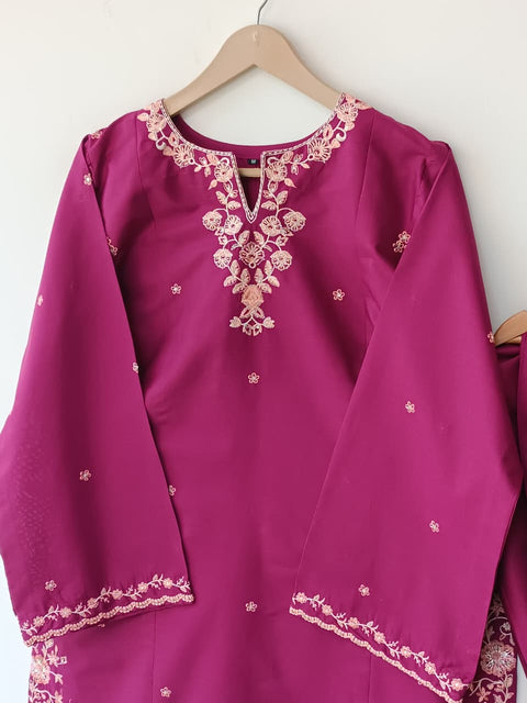 RUBINA (MAGENTA)