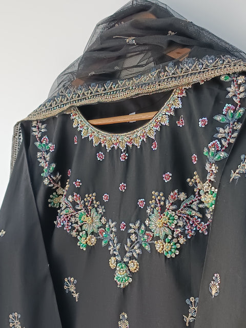 RUHI (BLACK)