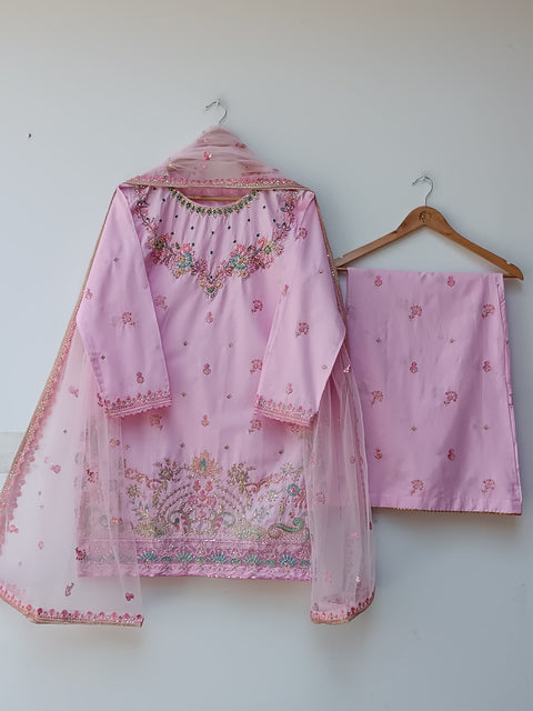 RUHI (B PINK)