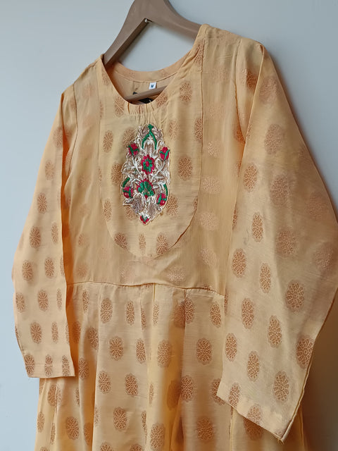 SADABAHAR (YELLOW)