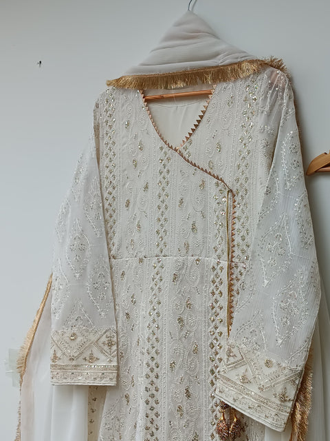 SAHELI 26 (OFF WHITE)