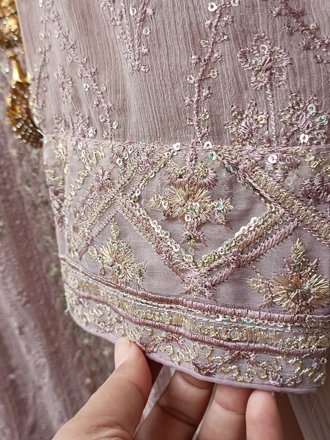 SAHELI 26 (TEA PINK)