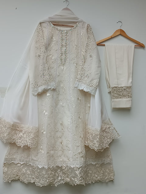 SAHELI 28 (IVORY)