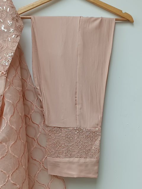 SAHELI 29 (PEACH)