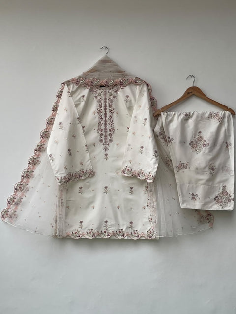 SAIMA (IVORY)