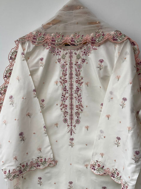 SAIMA (IVORY)
