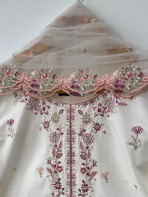 SAIMA (IVORY)