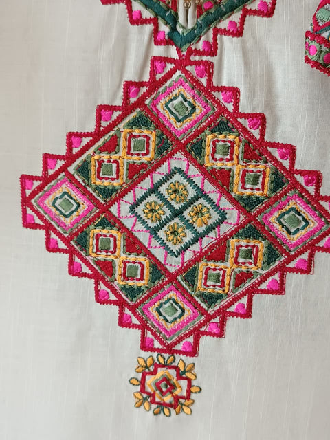SALJANA (BEIGE)