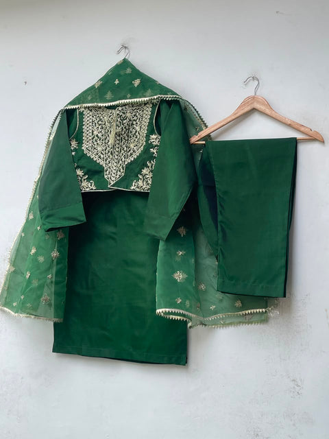 SAPNA (GREEN)