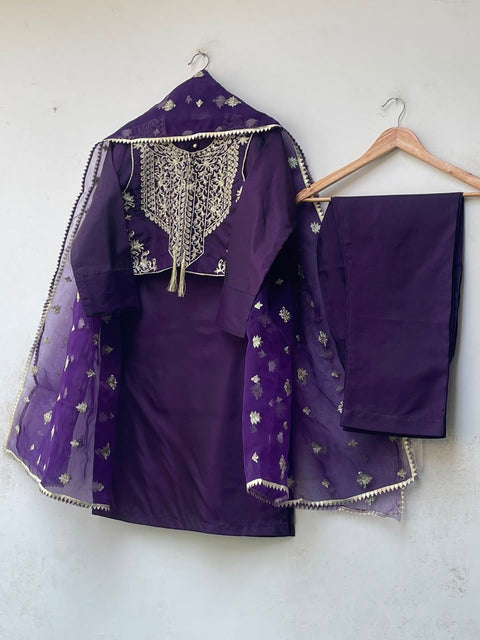 SAPNA (PLUM)