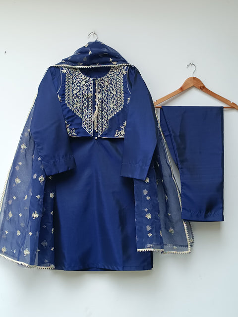 SAPNA (ROYAL BLUE)