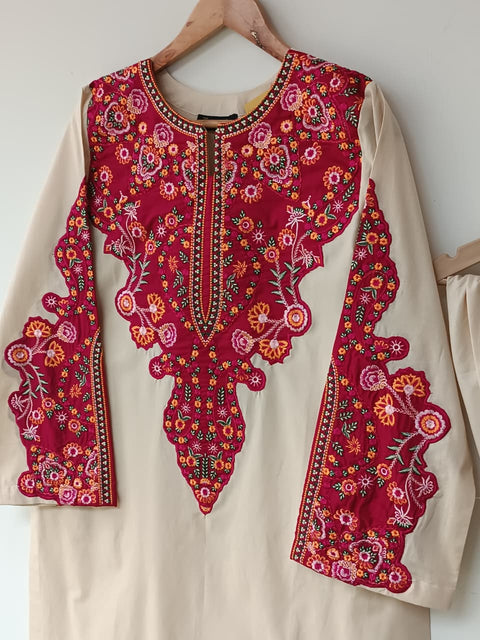 SARAR (LIGHT BEIGE)