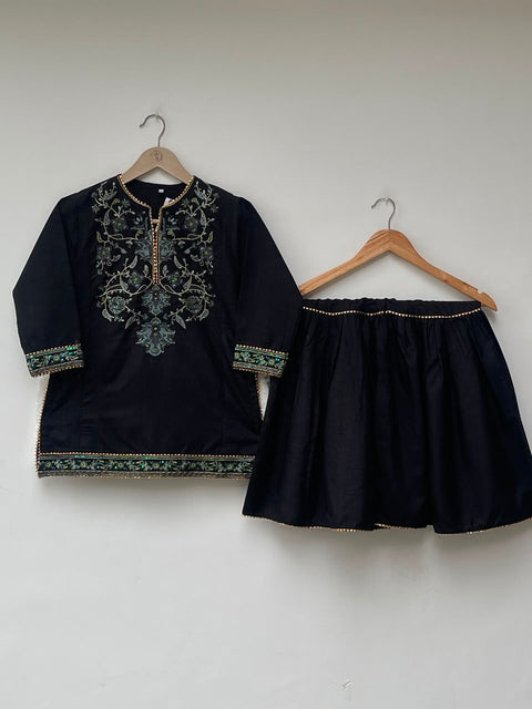 SARA KIDS (BLACK)
