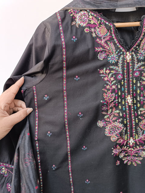 SELEEN (BLACK)