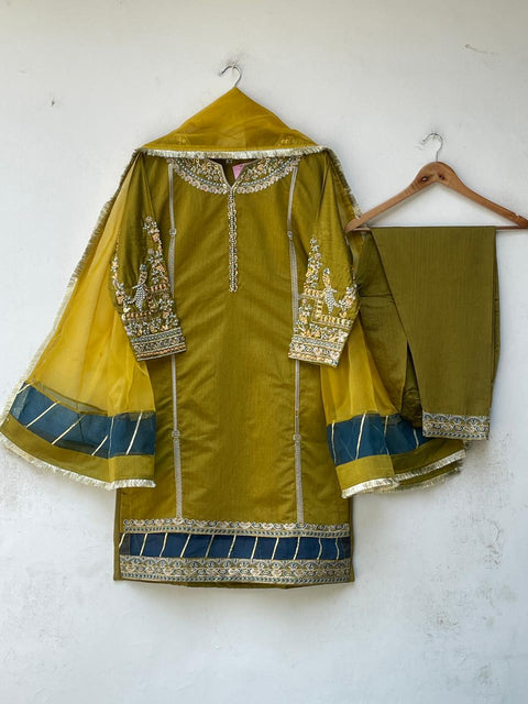 SHAGNA 3 (OLIVE)