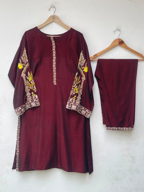 SHARK (MAROON)