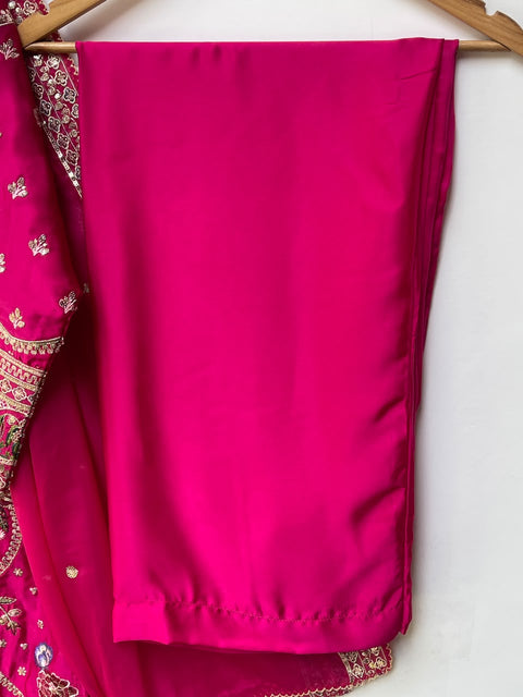 SONEELA (S PINK)