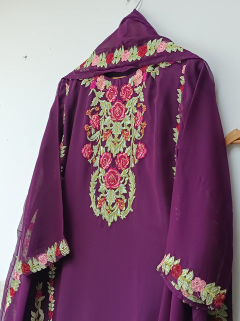 SWAN (PURPLE)
