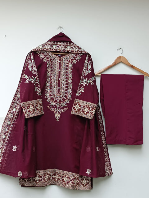 TABEER (MAROON)