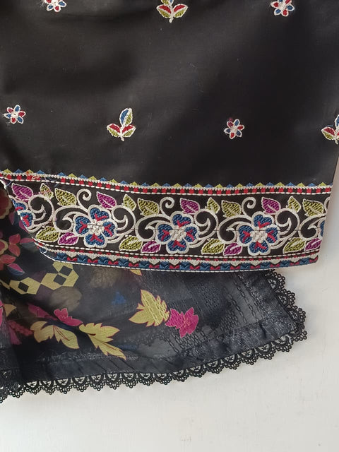 TAHOOR (Black)